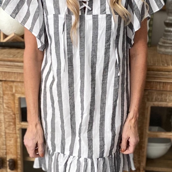 Who What Wear Striped Summer Dress -> Who What Wear Striped Summer Dress - Picture 3 of 8